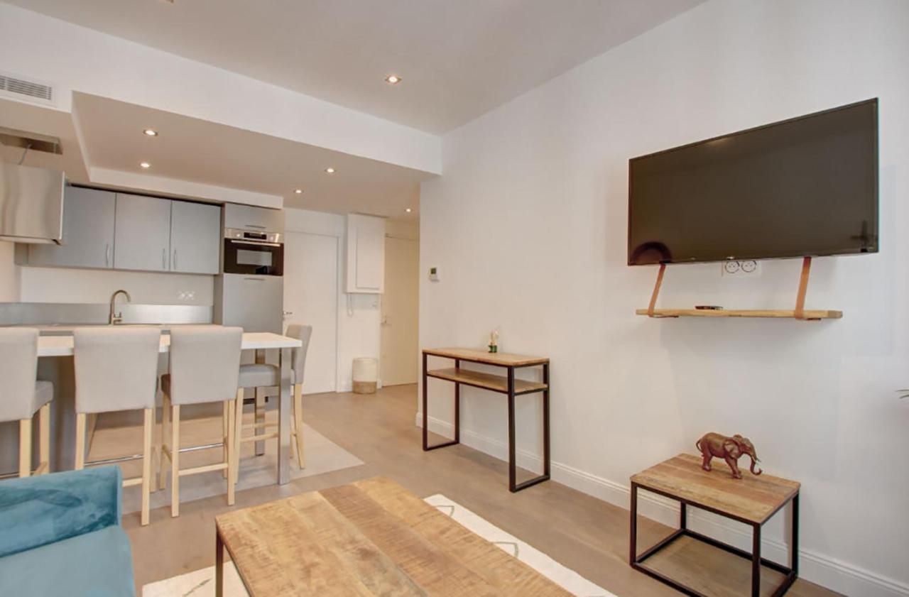 Jej1-two Bedrooms Center Appartamento